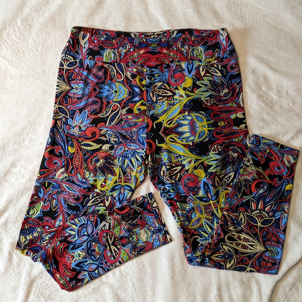 Multi color lularoe tall and curvy leggings